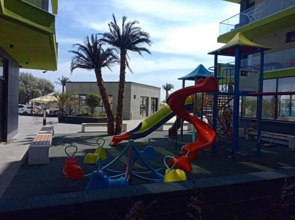 Alz Beach Apartments In Alezzi Beach Resort Năvodari Eksteriør billede