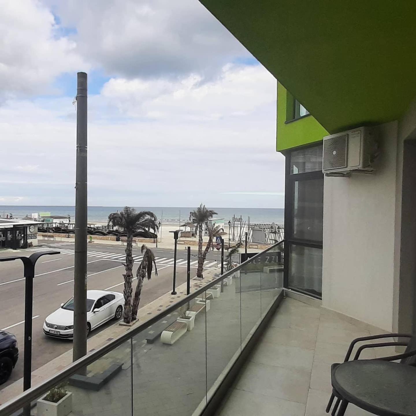 Alz Beach Apartments In Alezzi Beach Resort Năvodari Eksteriør billede